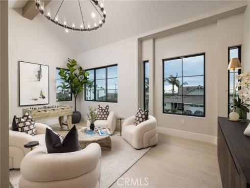 9121 Christine Drive, Huntington Beach, CA