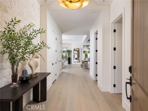 9121 Christine Drive, Huntington Beach, CA