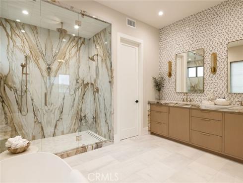 9121 Christine Drive, Huntington Beach, CA