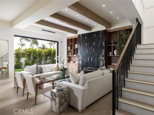 9121 Christine Drive, Huntington Beach, CA