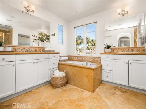 21359 Estepa Circle , Huntington Beach, CA