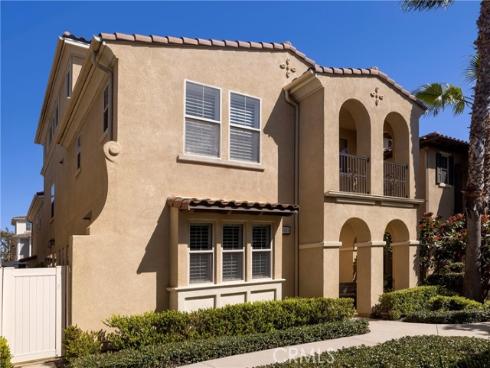 8255 Kendall Drive, Huntington Beach, CA