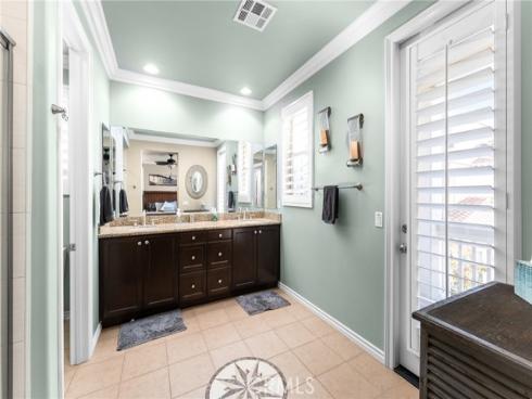 8284 Kendall Drive, Huntington Beach, CA