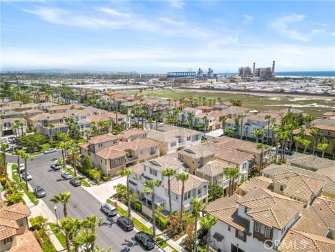 8284 Kendall Drive, Huntington Beach, CA