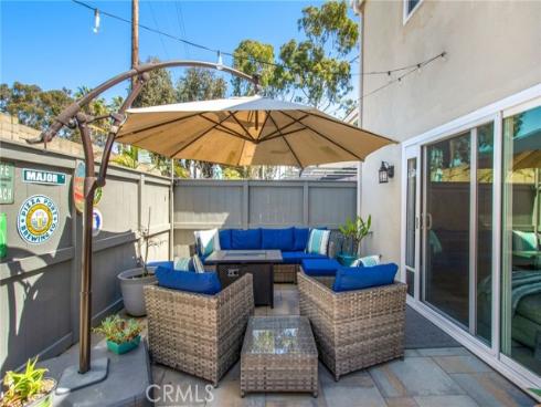 19481 Sandcastle Lane, Huntington Beach, CA