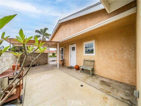 9611 Albacore Dr , Huntington Beach, CA