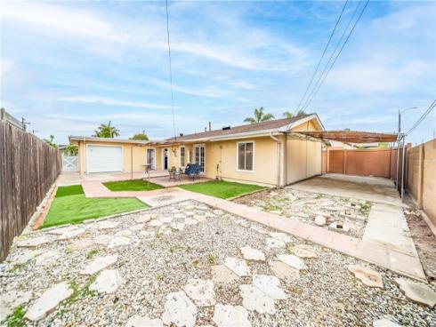 9611 Albacore Dr , Huntington Beach, CA