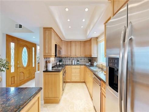 811 Oceanhill Drive, Huntington Beach, CA