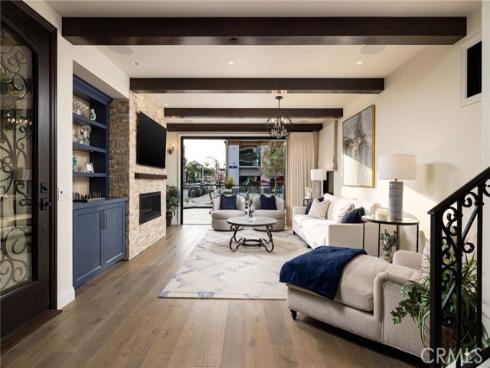 302 3rd Street, Huntington Beach, CA