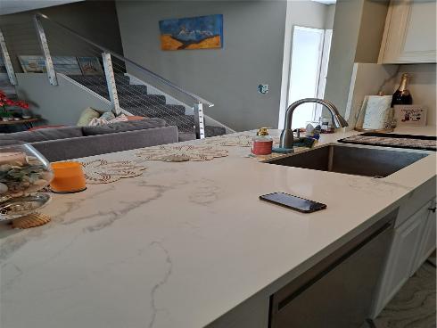 711 Pacific Coast 418 Highway, Huntington Beach, CA