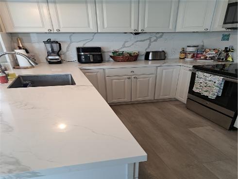 711 Pacific Coast 418 Highway, Huntington Beach, CA