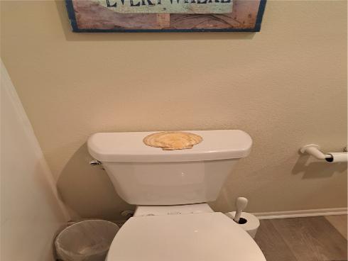 711 Pacific Coast 418 Highway, Huntington Beach, CA