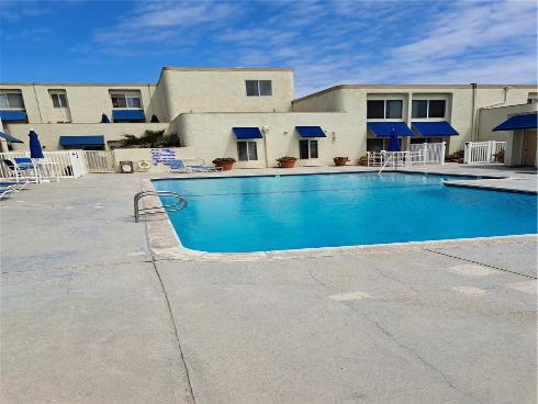 711 Pacific Coast 418 Highway, Huntington Beach, CA