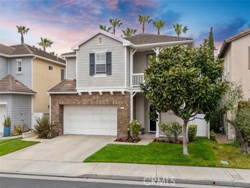 6615 Feather Drive, Huntington Beach, CA