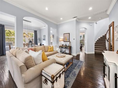 6615 Feather Drive, Huntington Beach, CA