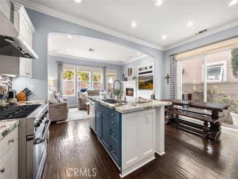 6615 Feather Drive, Huntington Beach, CA