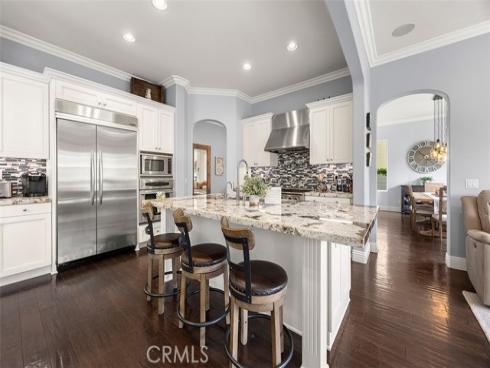 6615 Feather Drive, Huntington Beach, CA