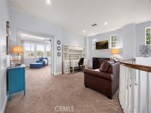 6615 Feather Drive, Huntington Beach, CA