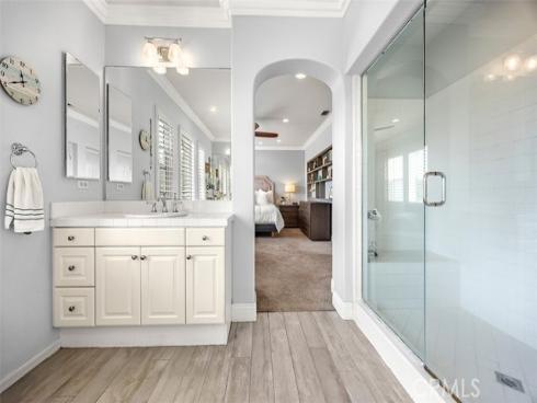 6615 Feather Drive, Huntington Beach, CA