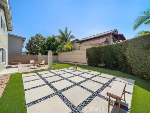 20291 Carlsbad Lane, Huntington Beach, CA
