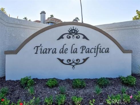 4752 Tiara 103 Drive, Huntington Beach, CA