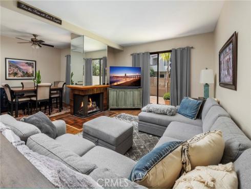 16059 Crete Lane, Huntington Beach, CA