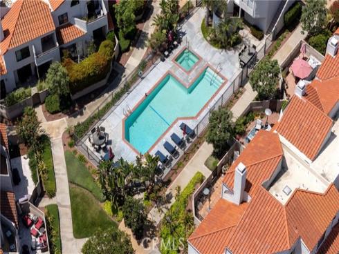 16059 Crete Lane, Huntington Beach, CA