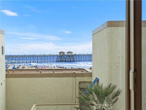 711 Pacific Coast 325 , Huntington Beach, CA