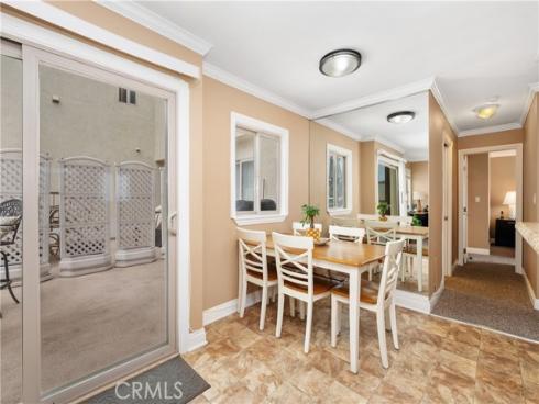 711 Pacific Coast 325 , Huntington Beach, CA