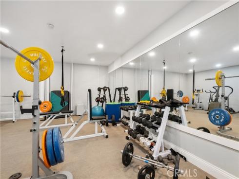 711 Pacific Coast 325 , Huntington Beach, CA