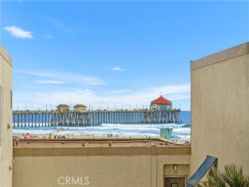 711 Pacific Coast 325 , Huntington Beach, CA
