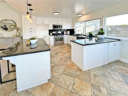 6671 Marilyn Drive, Huntington Beach, CA