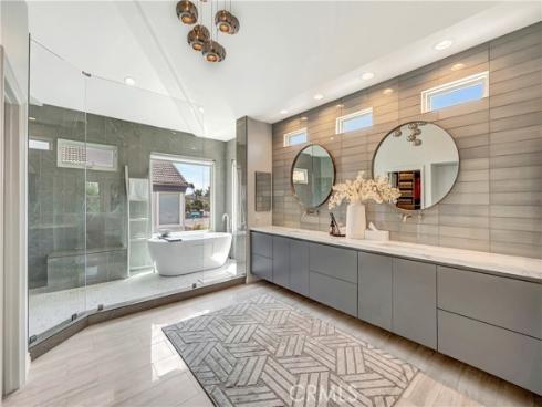 6712 Alamitos , Huntington Beach, CA