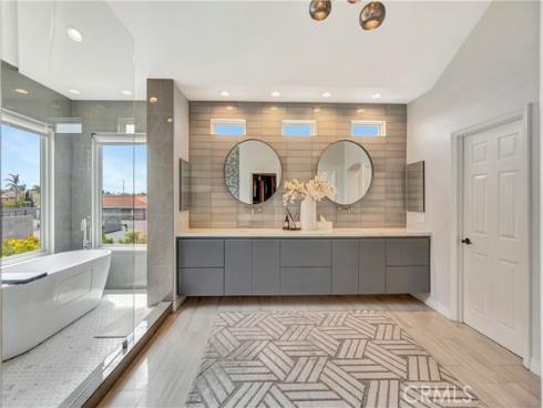 6712 Alamitos , Huntington Beach, CA