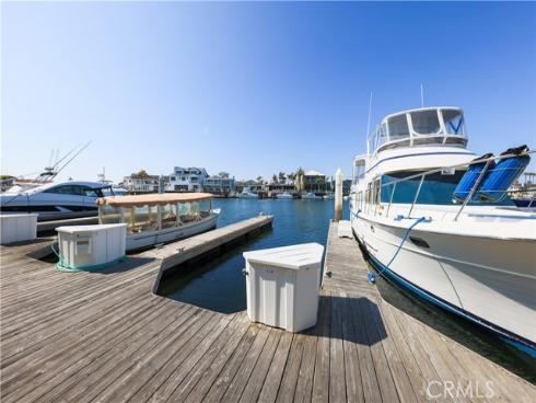 3965 Aladdin Drive, Huntington Beach, CA