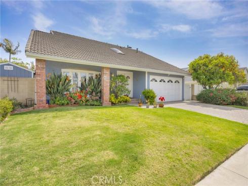 20902 Balgair Circle, Huntington Beach, CA