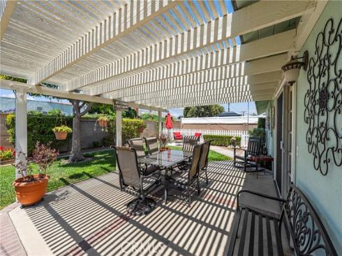 15291 Newcastle Lane, Huntington Beach, CA