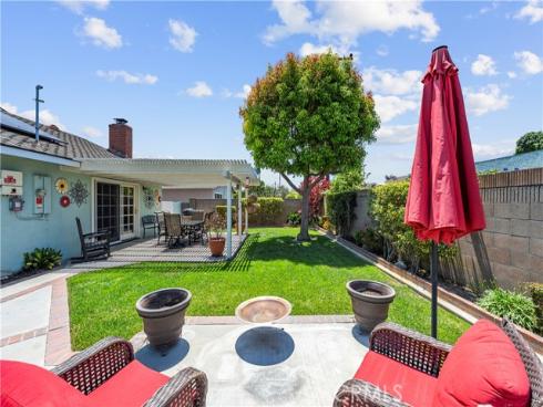15291 Newcastle Lane, Huntington Beach, CA