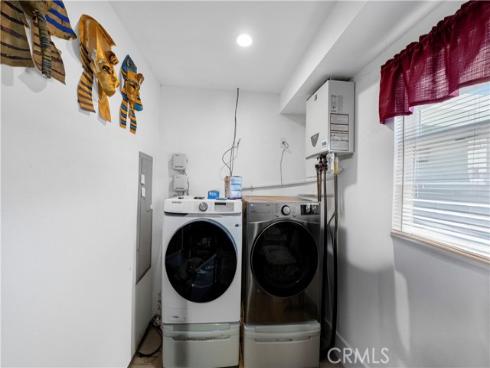 15291 Newcastle Lane, Huntington Beach, CA