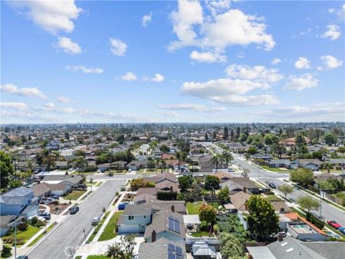 15291 Newcastle Lane, Huntington Beach, CA