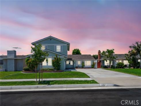 15291 Newcastle Lane, Huntington Beach, CA