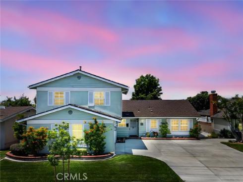 15291 Newcastle Lane, Huntington Beach, CA