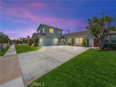 15291  Newcastle   Lane, Huntington Beach, CA