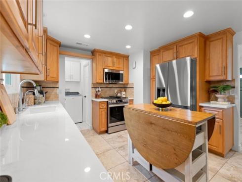 6582 Corrine Circle, Huntington Beach, CA