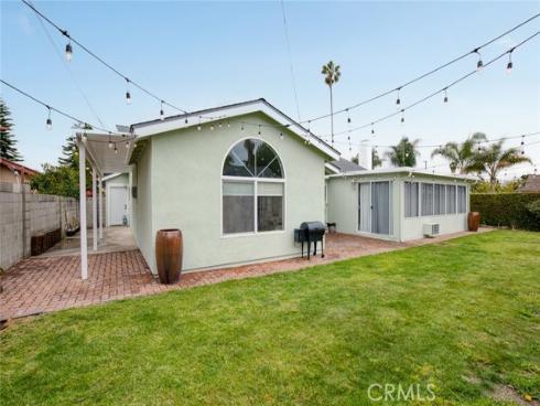 6582 Corrine Circle, Huntington Beach, CA