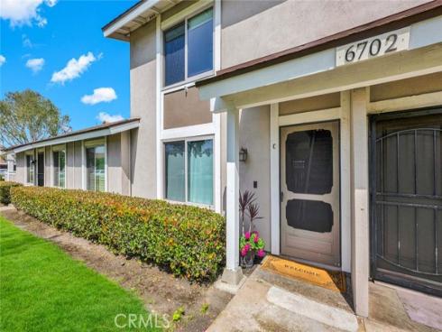 6702 Sun C Drive, Huntington Beach, CA