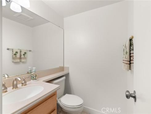 19116 Queensport B Lane, Huntington Beach, CA