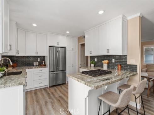 18401 Goodwin Lane, Huntington Beach, CA