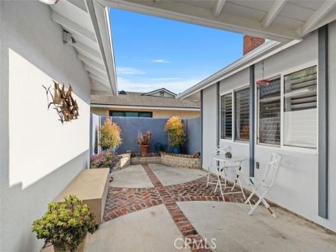18401 Goodwin Lane, Huntington Beach, CA