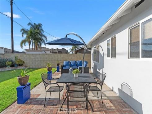18401 Goodwin Lane, Huntington Beach, CA